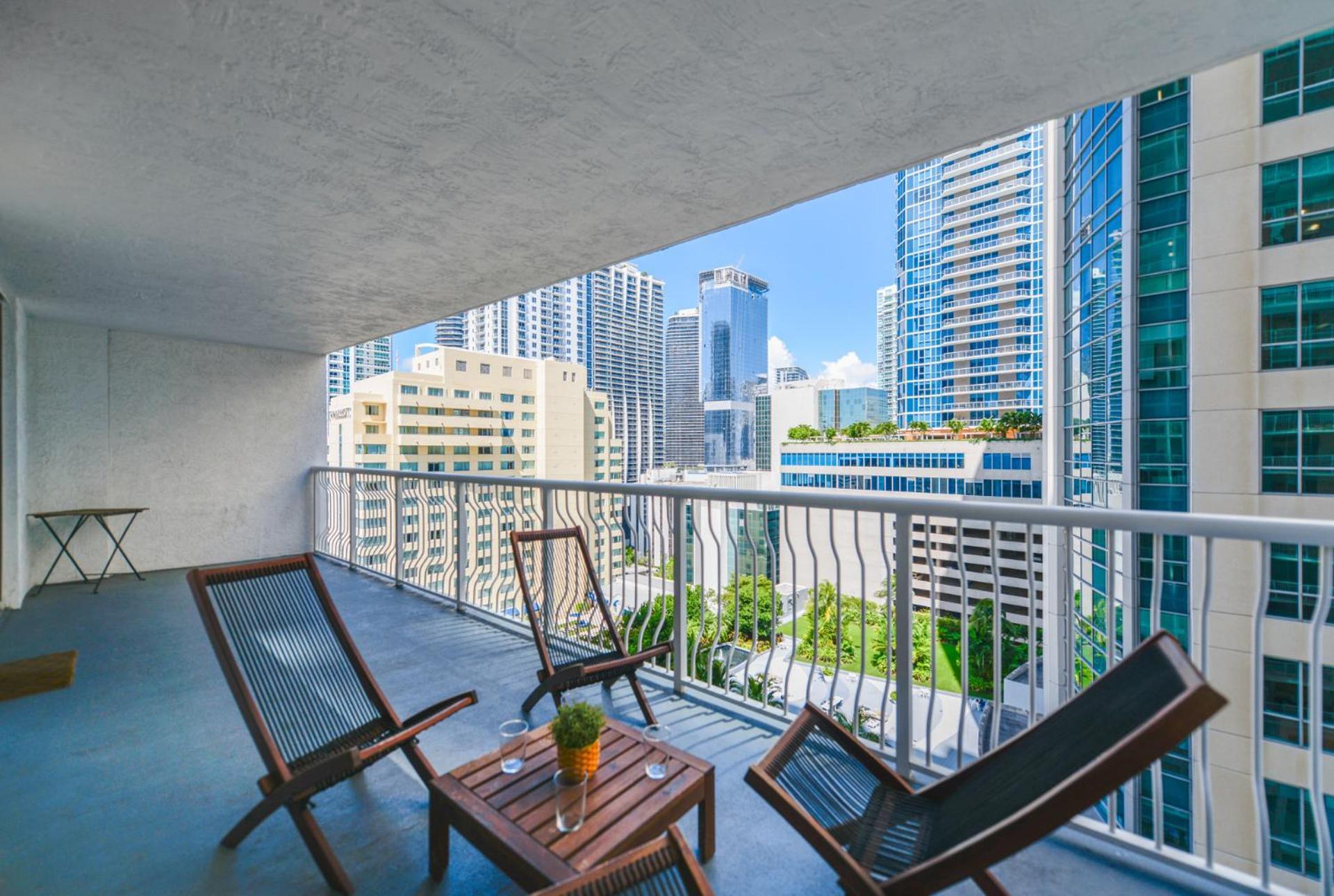 Wonderful Condo In The Heart Of Brickell With Pool Miami Exterior foto